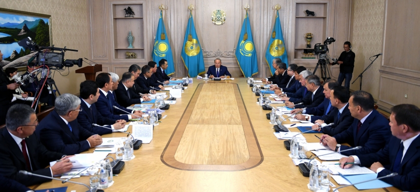 Президент РК провел совещание по вопросам социально-экономического развития регионов