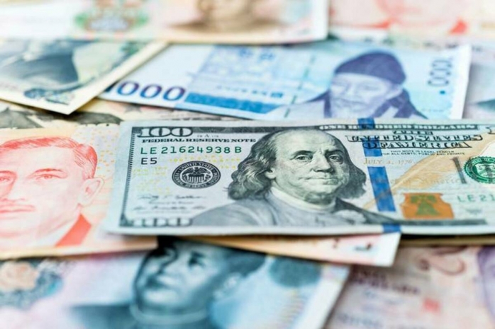 Курс доллара пошел вверх в Казахстане