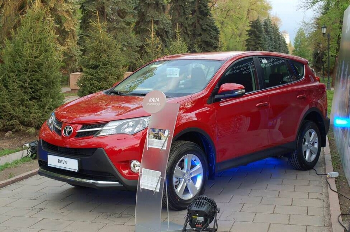 Новый RAV4 в Казахстане. Теперь и для мужчинЭксклюзив