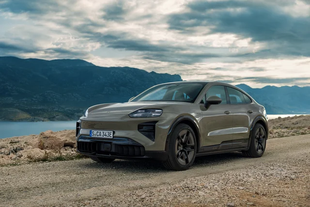 Porsche SUV model sırasını genişləndirir