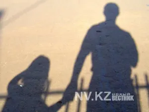 В Караганде осудили двух педофилов
