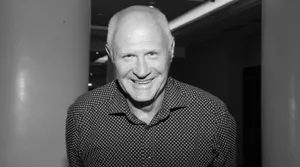 От коронавируса скончался писатель-сатирик Анатолий Трушкин