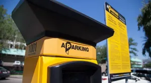 Кому продали парковки на рынках Алматы