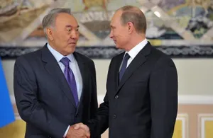 Назарбаев обсудил с Путиным вопрос санкций и ситуацию на УкраинеЭксклюзив