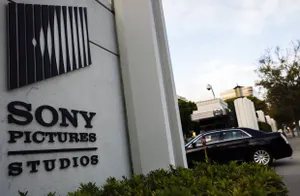 Sony Pictures қызметкерлерді жаппай жұмыстан шығарады