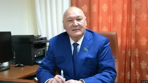 Экс-мажилисмен Жуматай Алиев вновь подал документы в ЦИК РК