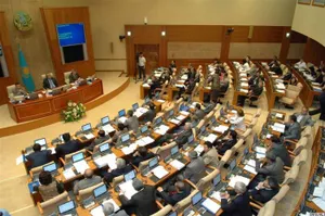 Парламент РК не ратифицировал поправки в Договор о дружбе с РФ
