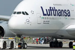 Забастовка в Lufthansa может стать крупнейшей за десять лет