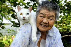 Женщины в 90 лет счастливее всех