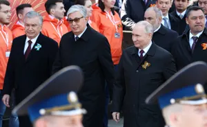 Участие Токаева в российском параде 9 Мая прокомментировал спикер мажилиса