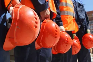 Трудовые мигранты лишатся возможности получать одну из услуг в ЦОНах