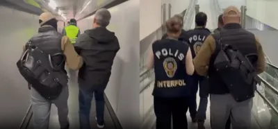 Серийного мошенника вернули из Антальи в Казахстан