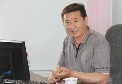 Казахские девушки ради денег готовы на все – актер Бекжан Турыс